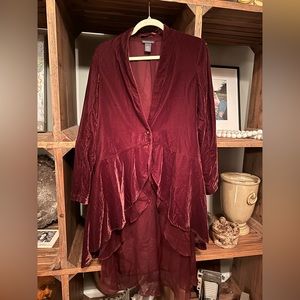 Velvet Tuxedo Jacket Wine Colored SZ M